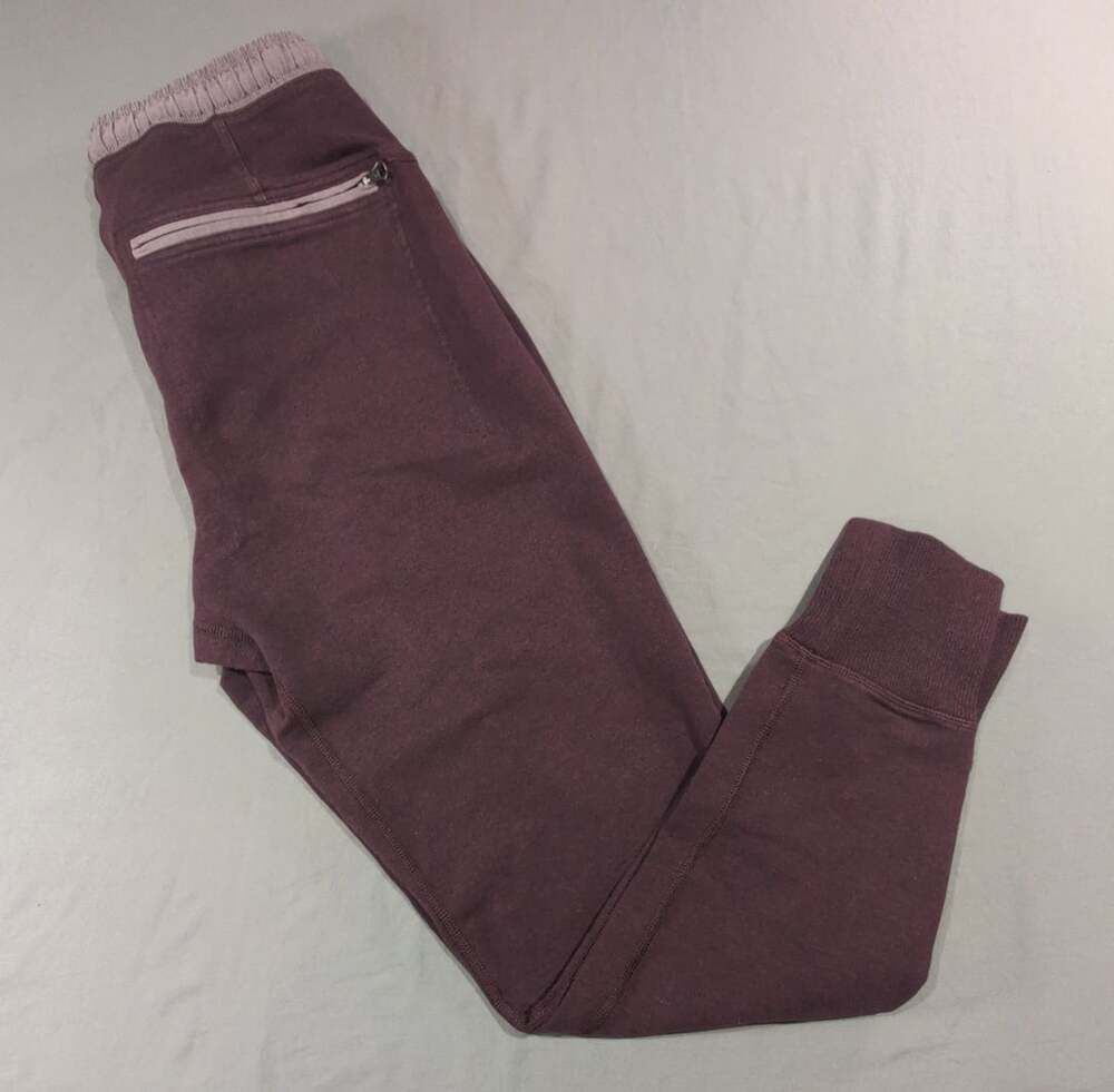 Lululemon Athletica Ready To Fleece Jogger Pants Size 6 Burgundy